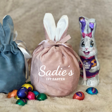 Load image into Gallery viewer, Personalised Bunny Gift Bag
